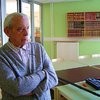 Saint-Denis : Abel Tissot incarne "Monsieur Sfartz" dans un court-métrage de cinéma